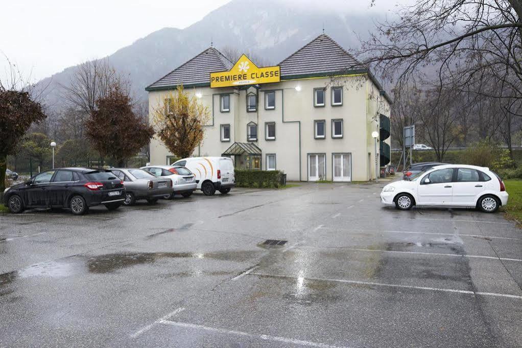 Première Classe Grenoble Nord - Voreppe Extérieur photo